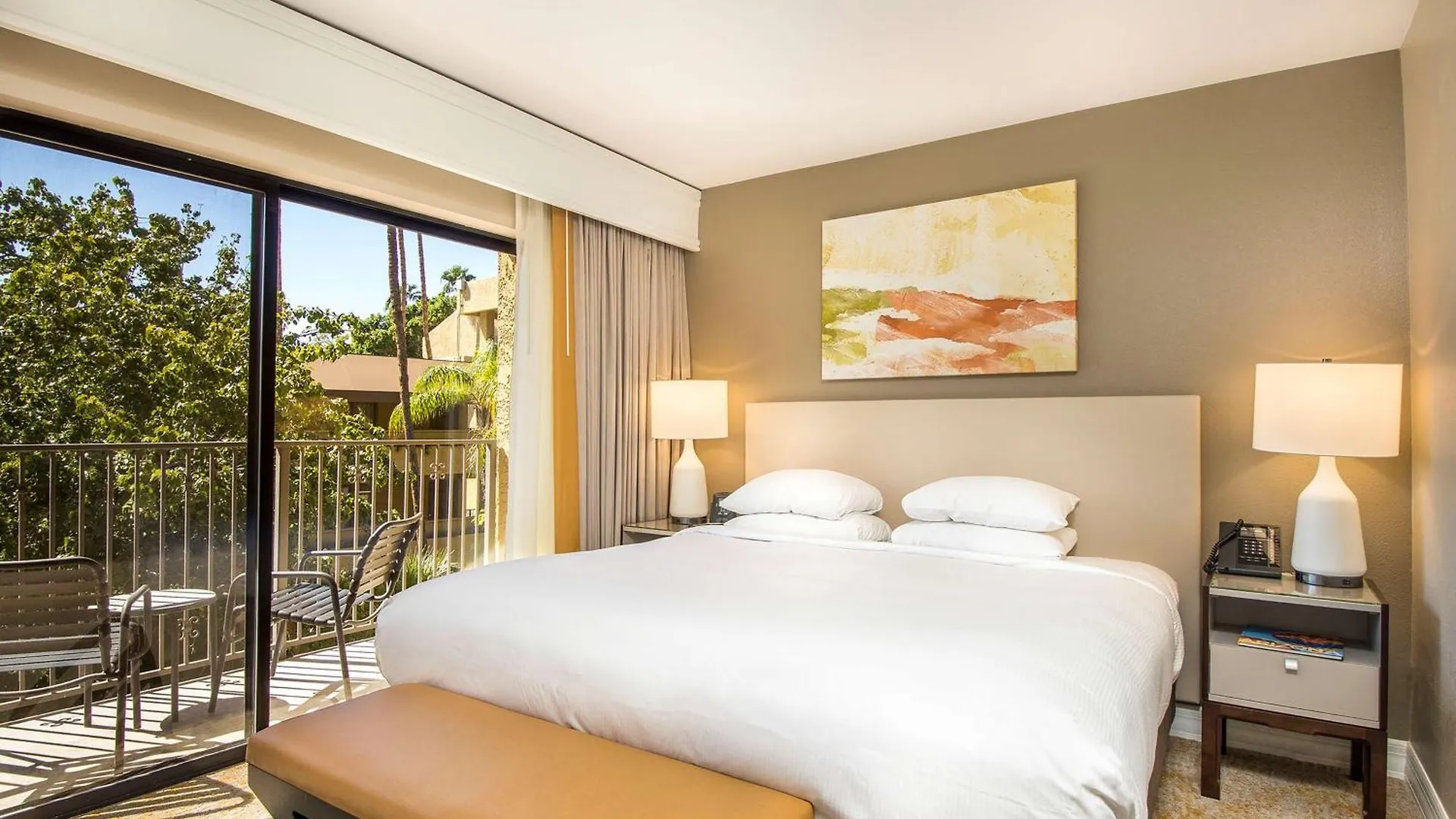 Hilton Phoenix Resort At The Peak