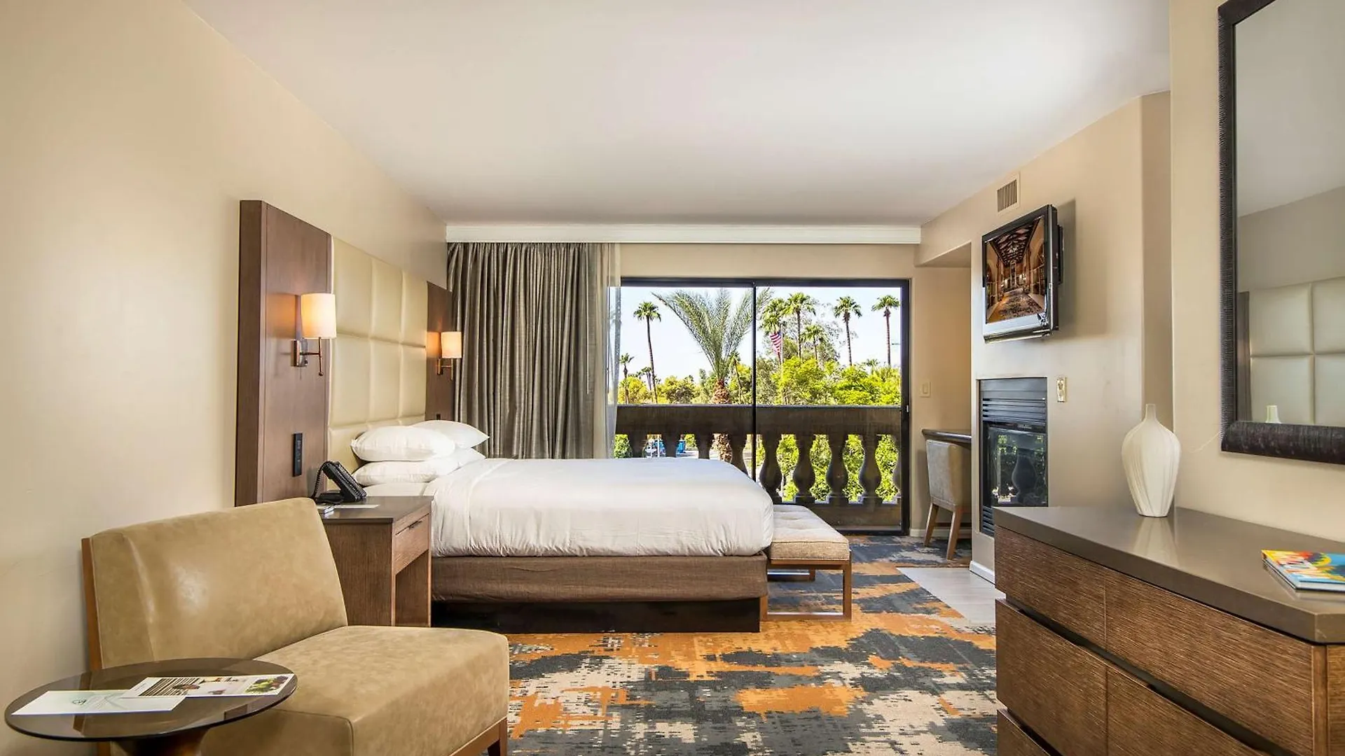 Hilton Phoenix Resort At The Peak