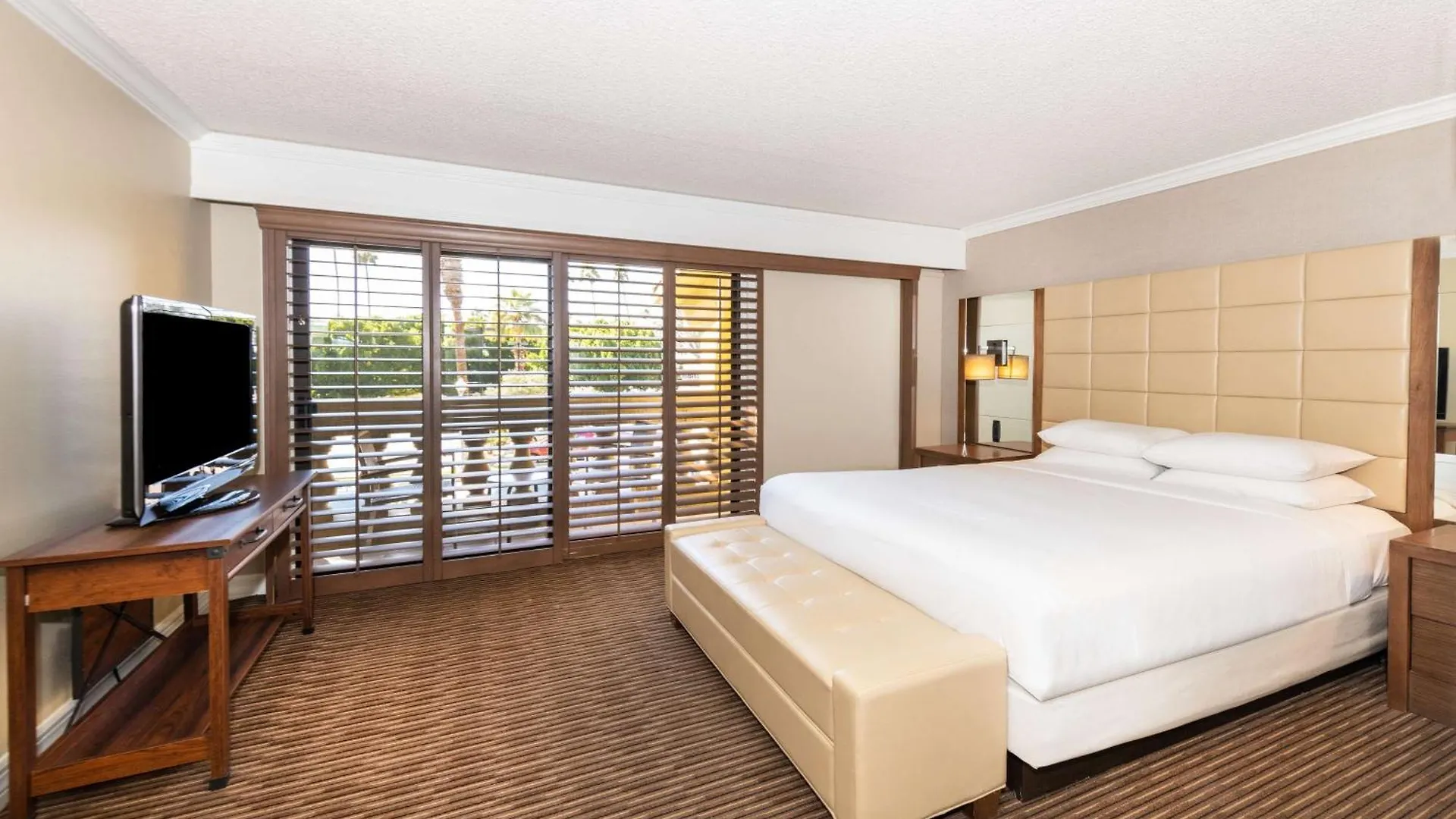 Hilton Phoenix Resort At The Peak